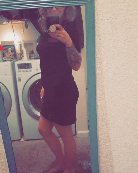 Britt Bratt erwachsene sexy bilder