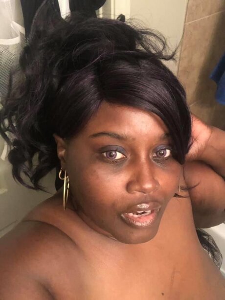 Angeebabbee pornostar nackt galerie