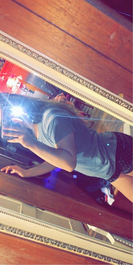 Hothoneybaby freie nackt galerien