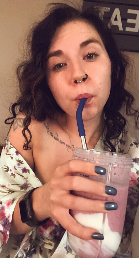 CourtneyC erotische akt bilder