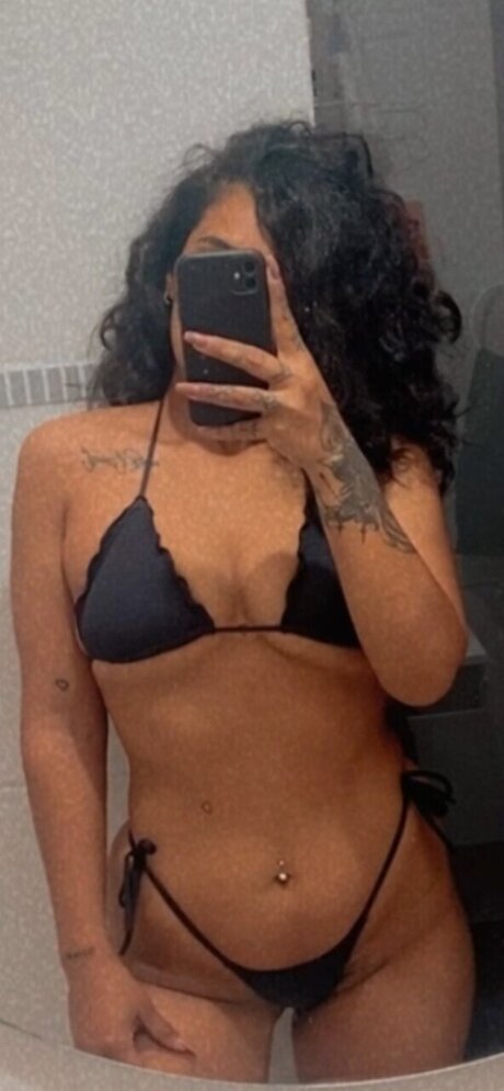 bandida nackt sexy foto