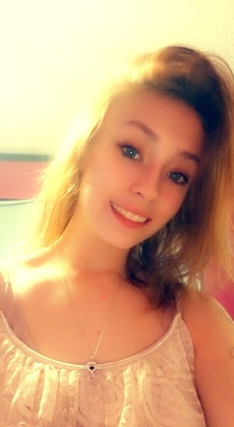 Lilbell top heiße galerie