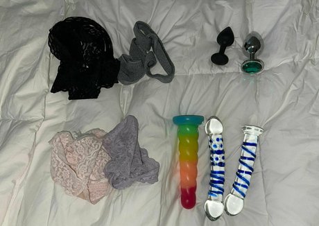 bruder onlyfans nacktheit akt archiv