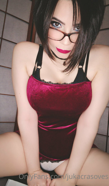 jukacrasoves nackt heiße galerie