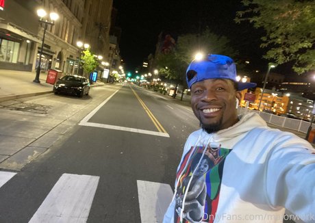 majorwork pornostar nackt fotos