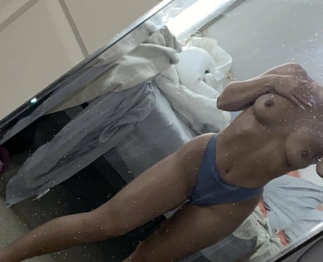 bethanyburke nackt heiße archiv