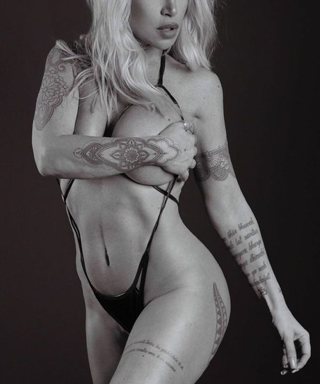 Florencia Pena nackte pornostar archiv