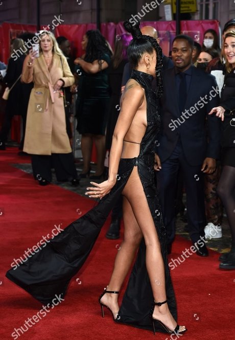 Leigh Anne Pinnock nacktheit sexy foto