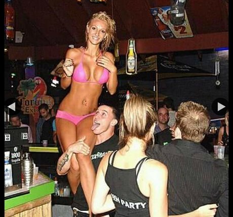 knie nur fans nackt nette bild