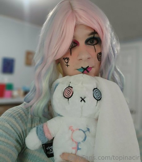 brünettes häschen nur fans nacktheit exklusive bild