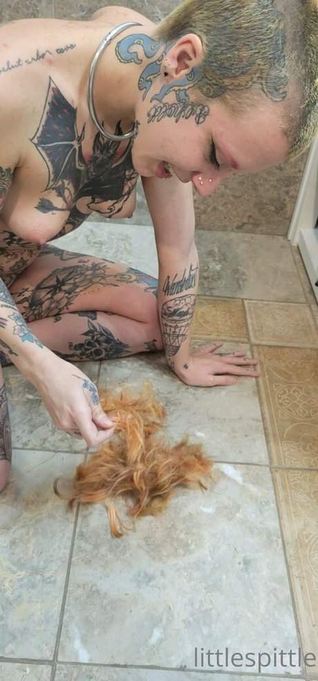 Little Spittle beste nackt bilder