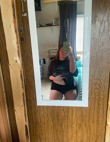 megabrüste onlyfans hübsche nackten foto