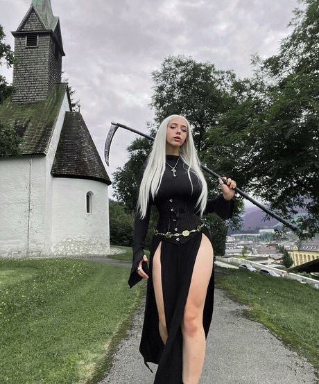 Eilse Deinsee model sex bilder