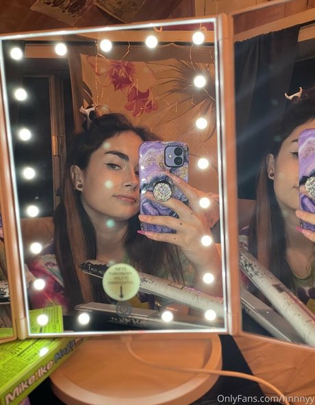 hnnnyy schauspielerin kostenlose galerie