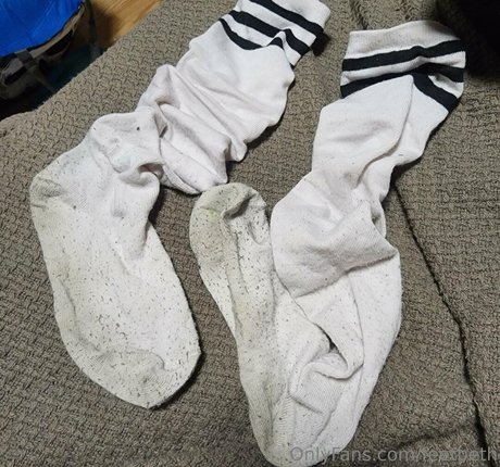 feetbeth schauspielerin kunst galerie