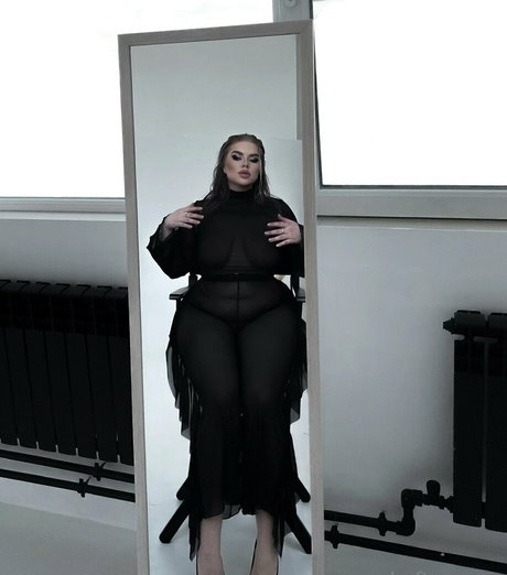 asiatische nackte onlyfans kunst beste foto