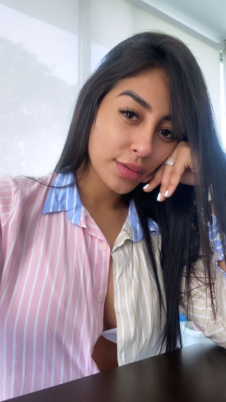 Alejandra Martinez pornostar perfekte galerien