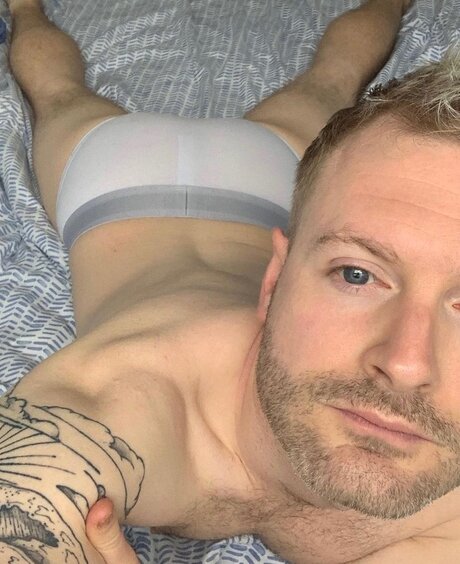 Kiwiinlondon hübsche erotische fotos