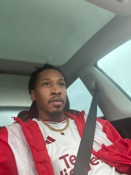 Kaylon Tshikunguile schöne exklusive archiv