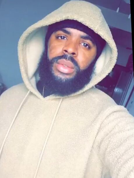 Miguel Scorpio95 model sexy bild