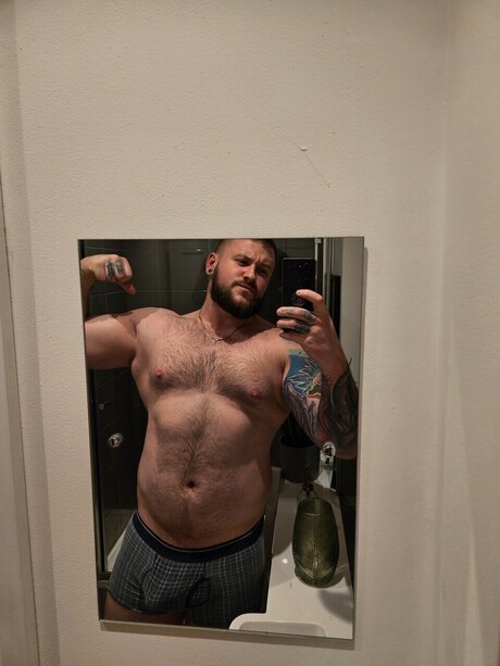 Bigkon erotische kunst galerien