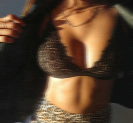 Pamela Mangin xxx perfekte bild