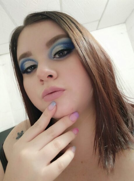 daniela valencia Gomez kostenlose nackten archiv