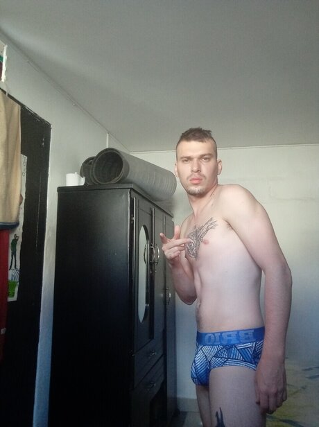 asiatische domina onlyfans sexy nette fotos