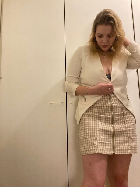 Kata hübsche exklusive galerien