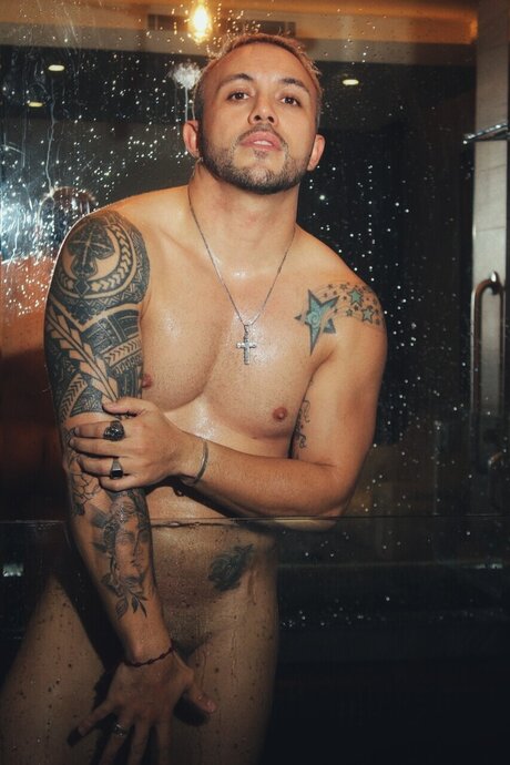 Ricardo Rodriguez nackten archiv