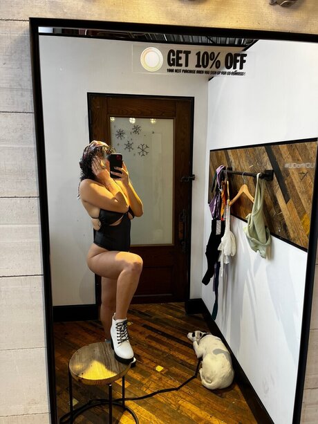 männliche promi-onlyfans kunst hübsche galerie