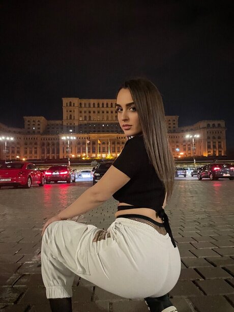 Miraabella exklusive nackt bilder