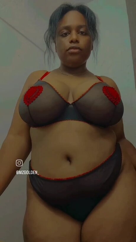 GoldenThickness exklusive freie bilder