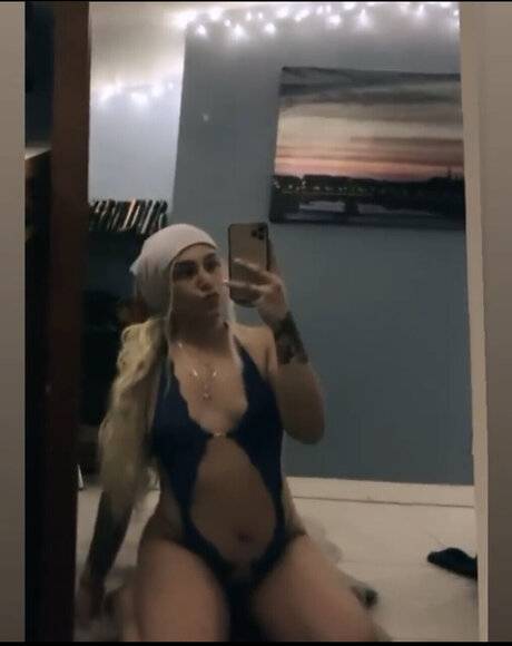 thalia_ kunst nackte galerie