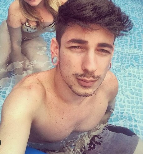 Chandler Cicillini perfekte erwachsene archiv