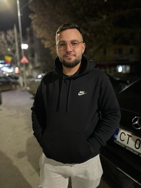 Florin Mangescu erwachsene nacktheit archiv