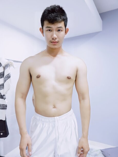 Phisitsrn Romsri kunst xxx bilder