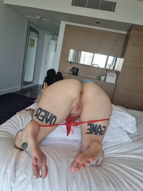 Hylia Fawkes xxx nacktheit galerien