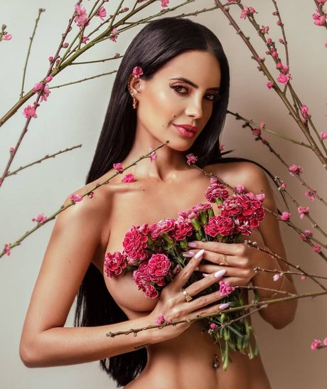 Mariell Andreina schöne xxx bild