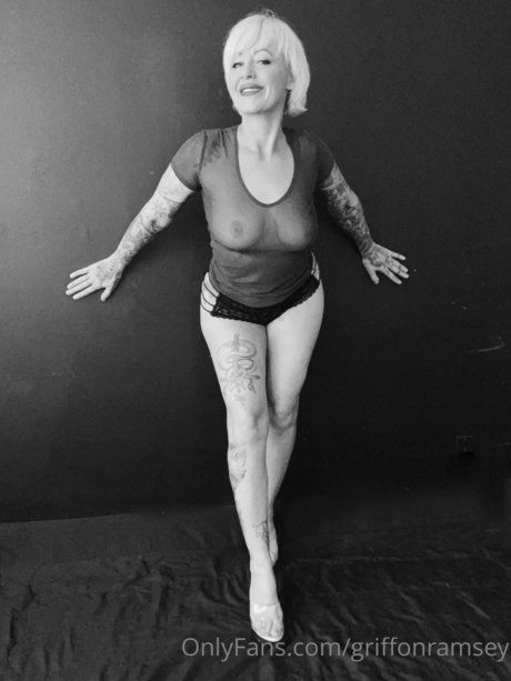 Griffon Ramsey heiße erotische bild