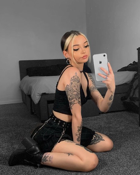 jadexberry schauspielerin top bild