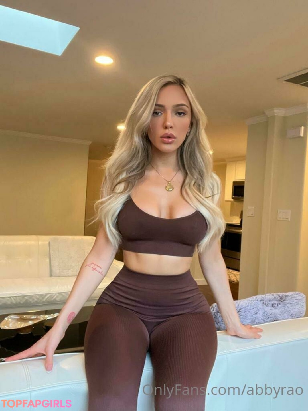 Abby Rao erotische pornografische fotos