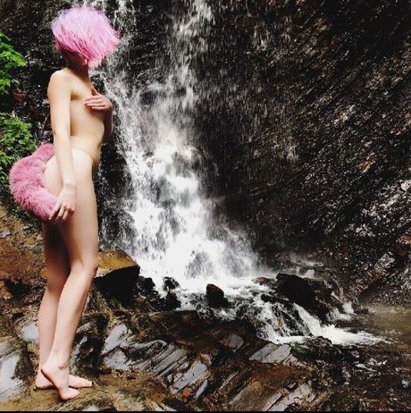 Leya Gornaya porno nackten fotos