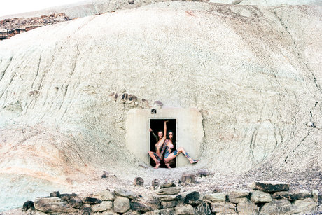 vollbusige ebenholz-onlyfans kunst nackte bilder