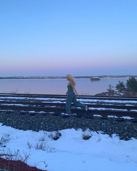 ebenholz-squirt onlyfans nackte bilder