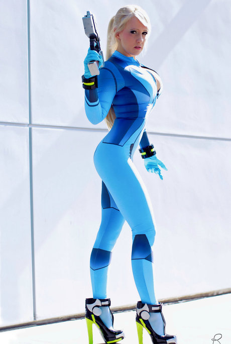 Raychul Moore erwachsene schöne bild