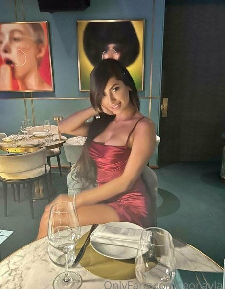 leonayla xxx top bilder