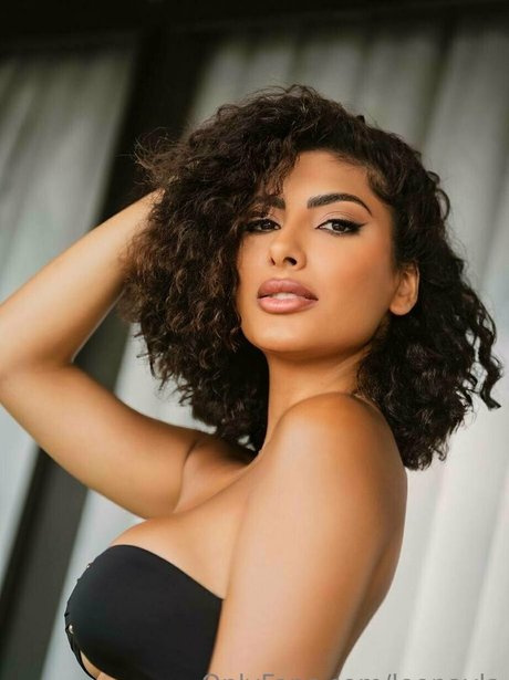 leonayla schöne xxx galerie