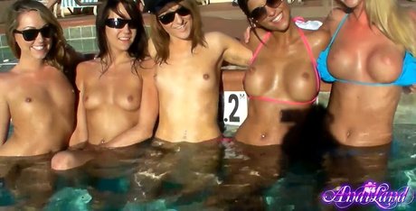 Sarah Peachez nackte pornostar archiv