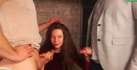 seks 2020 hübsche nackte galerie